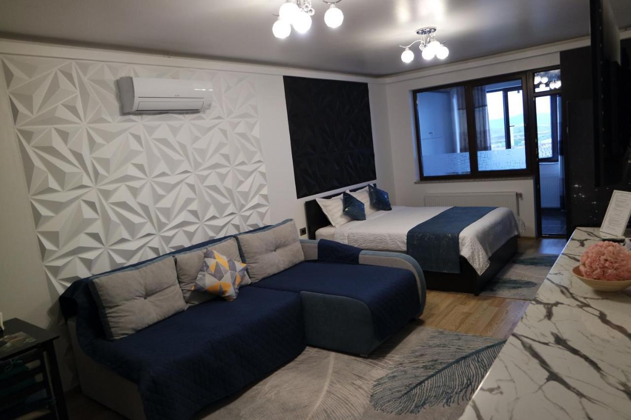 Apartment Ks Брашов Екстер'єр фото